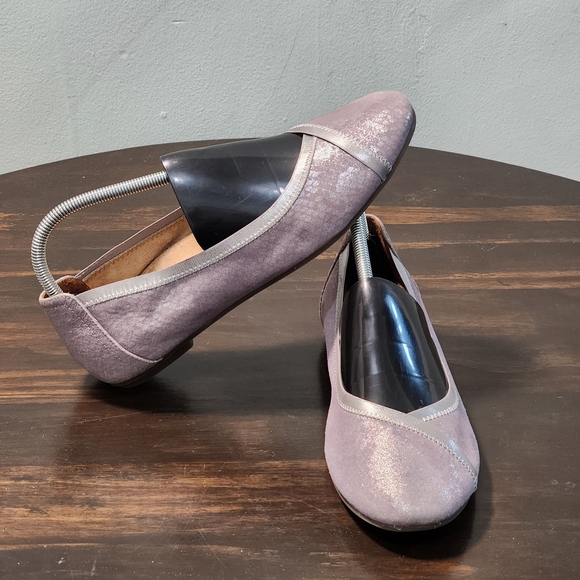 Vionic Shoes - Vionic Caroll Ballet Flats Purple Metallic Shimmer Women’s Size 9